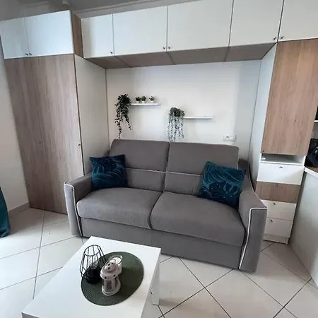 Dans Proche Appartement *